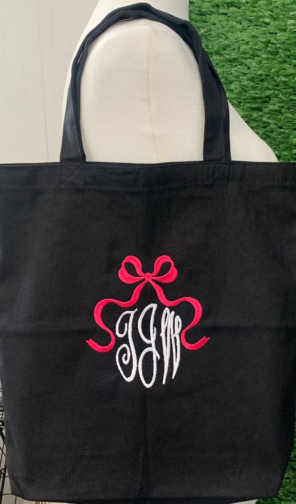 Personalized Canvas Tote Bag – Monogram & LaceFont
